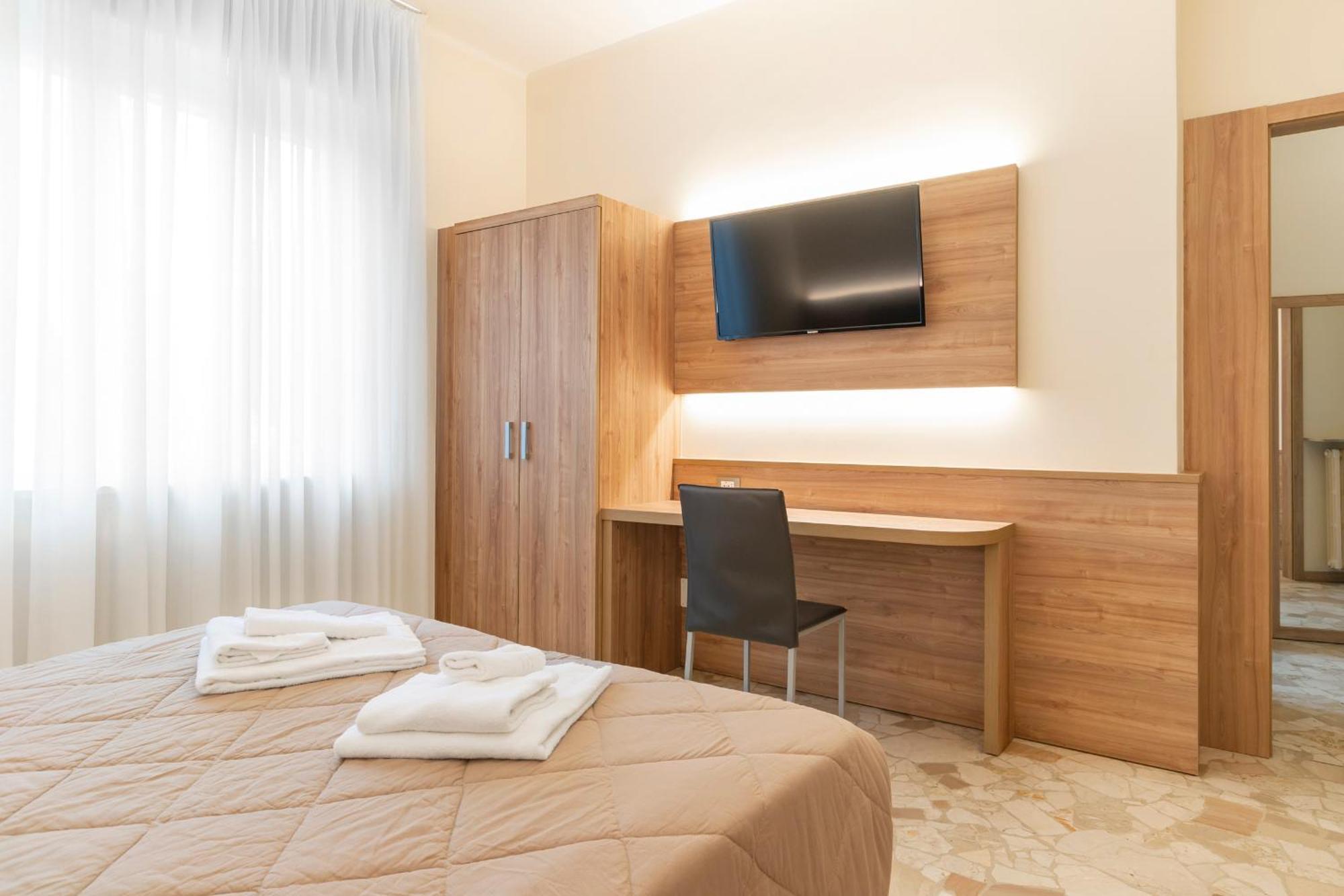 Hostel Uniho