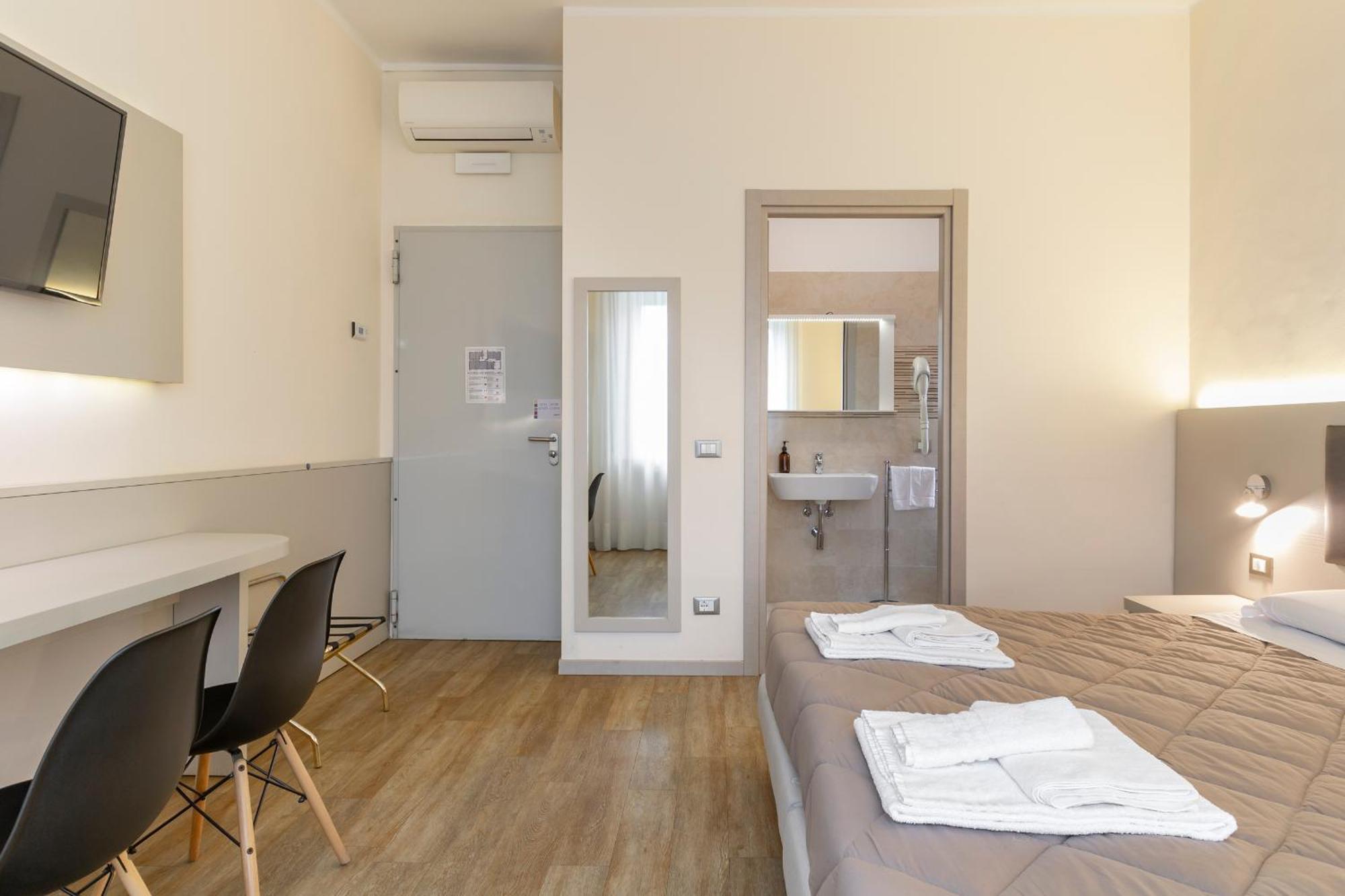Uniho Hostel